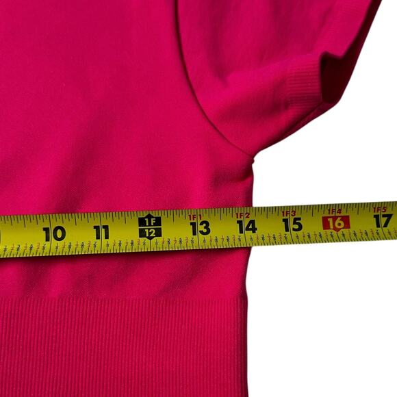 Offline by Aerie Pink Seamless Fitted Crop Top Women's Size Small | 26-38 - Picture 6 of 7